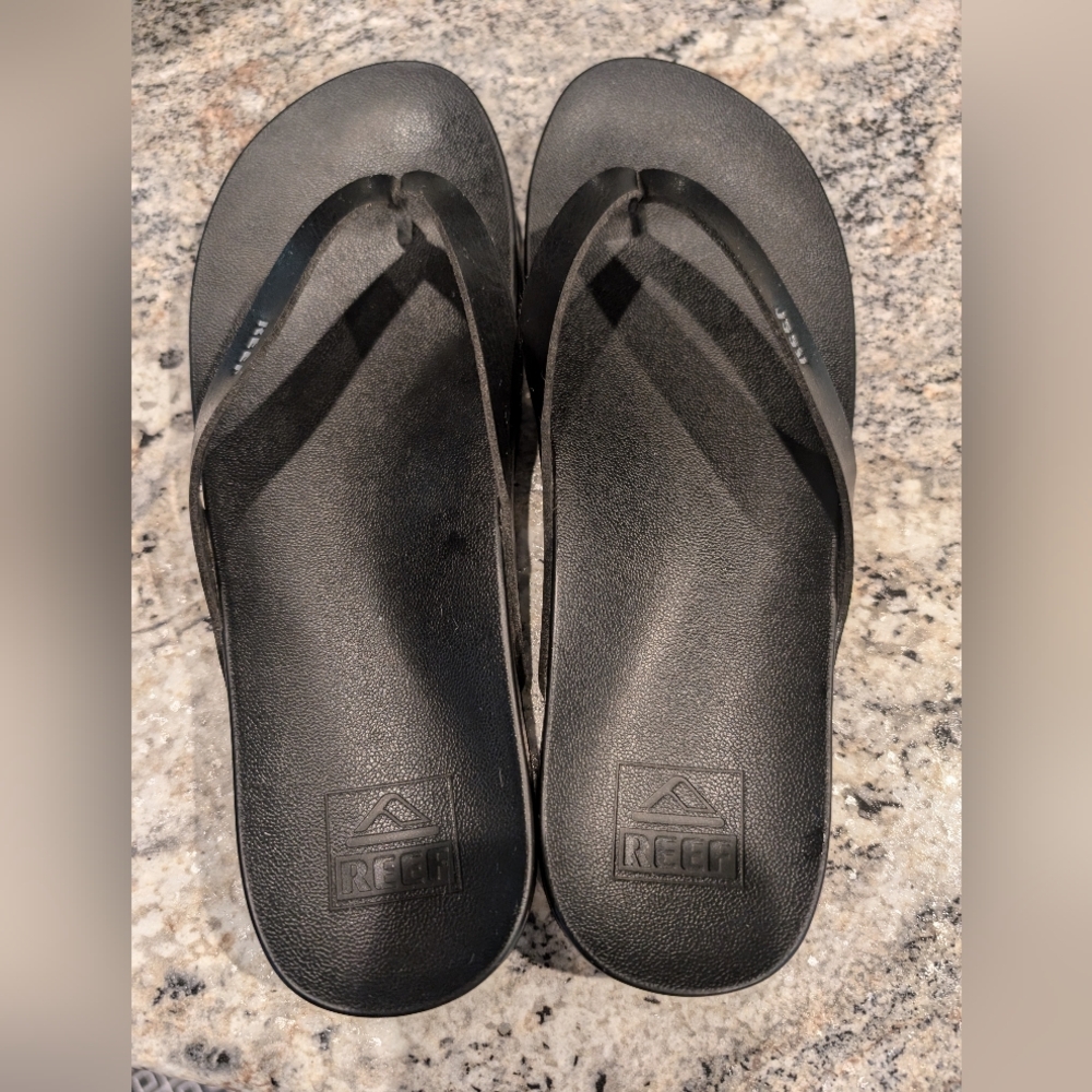 Reef flip flops